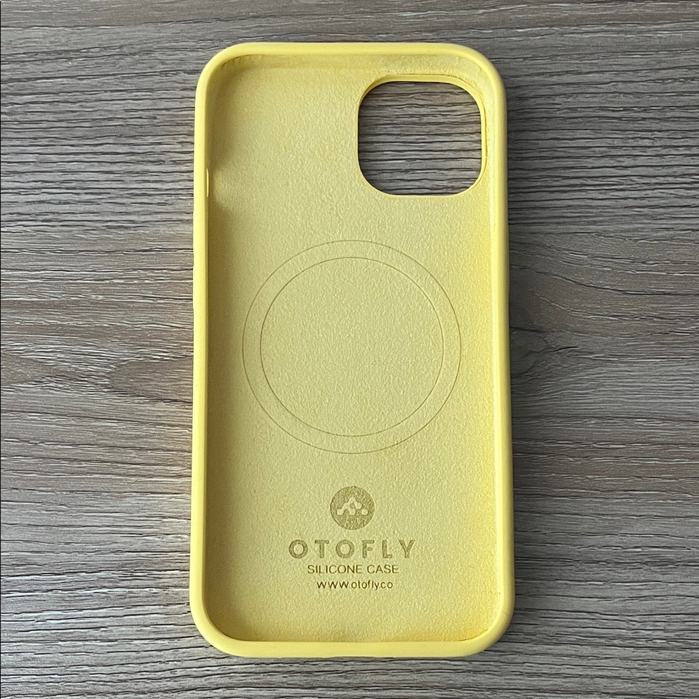 OTTO Yellow Silicone Phone Case - Soft Protective Cover - iPhone13